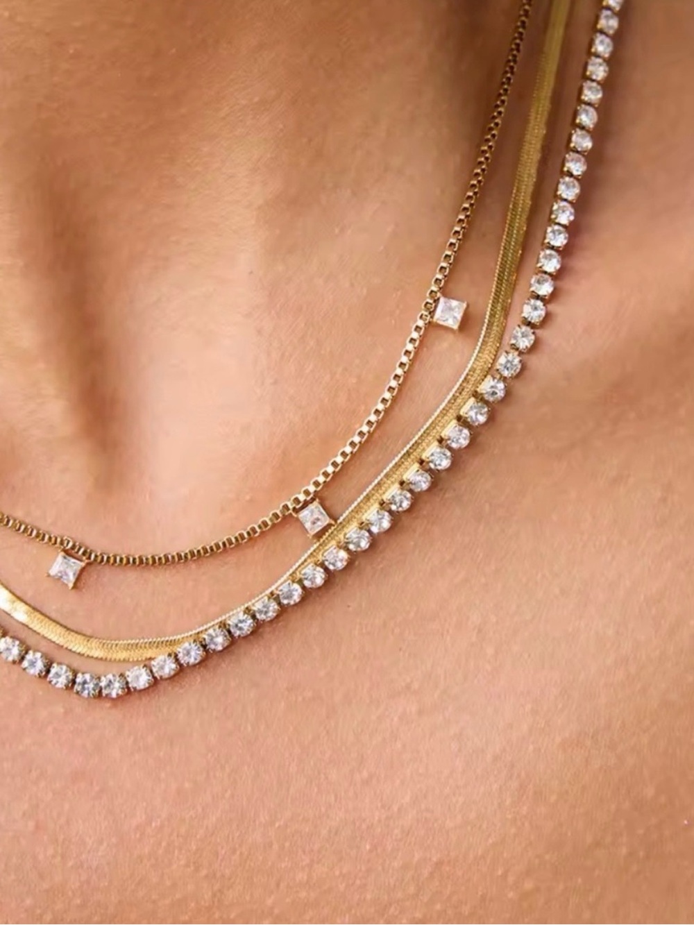 3-Layer Necklace with Square White Zirconia Stainless Steel 18K Gold Plated - Picture 3 of 5